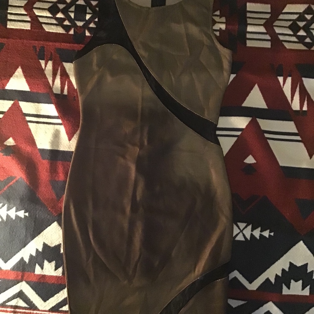 Forever 21 Black and Gold party dress